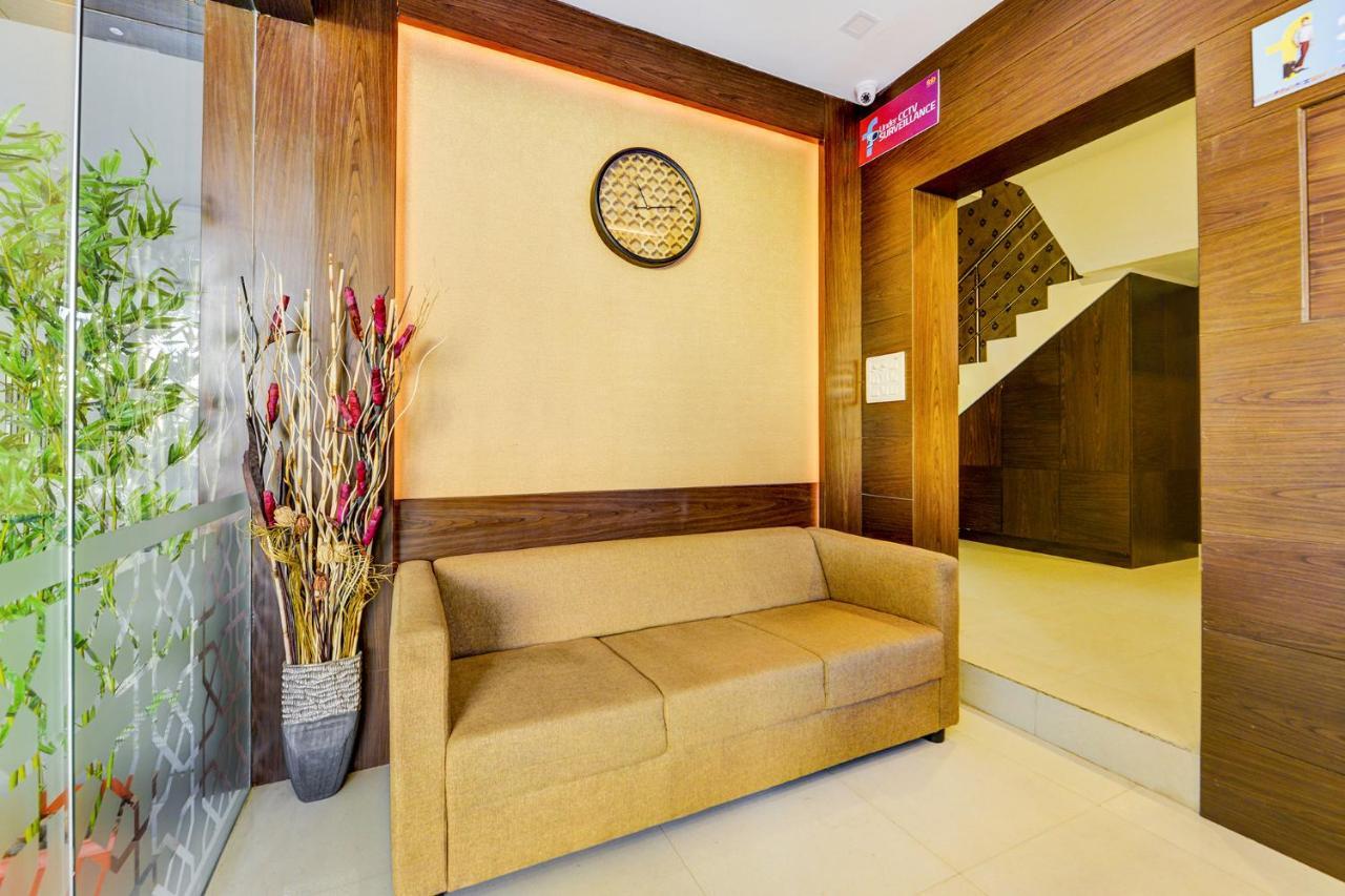 Fabhotel Sky Bay - Nr Vadapalani Murugan Temple, Vadapalani Chennai Exteriör bild