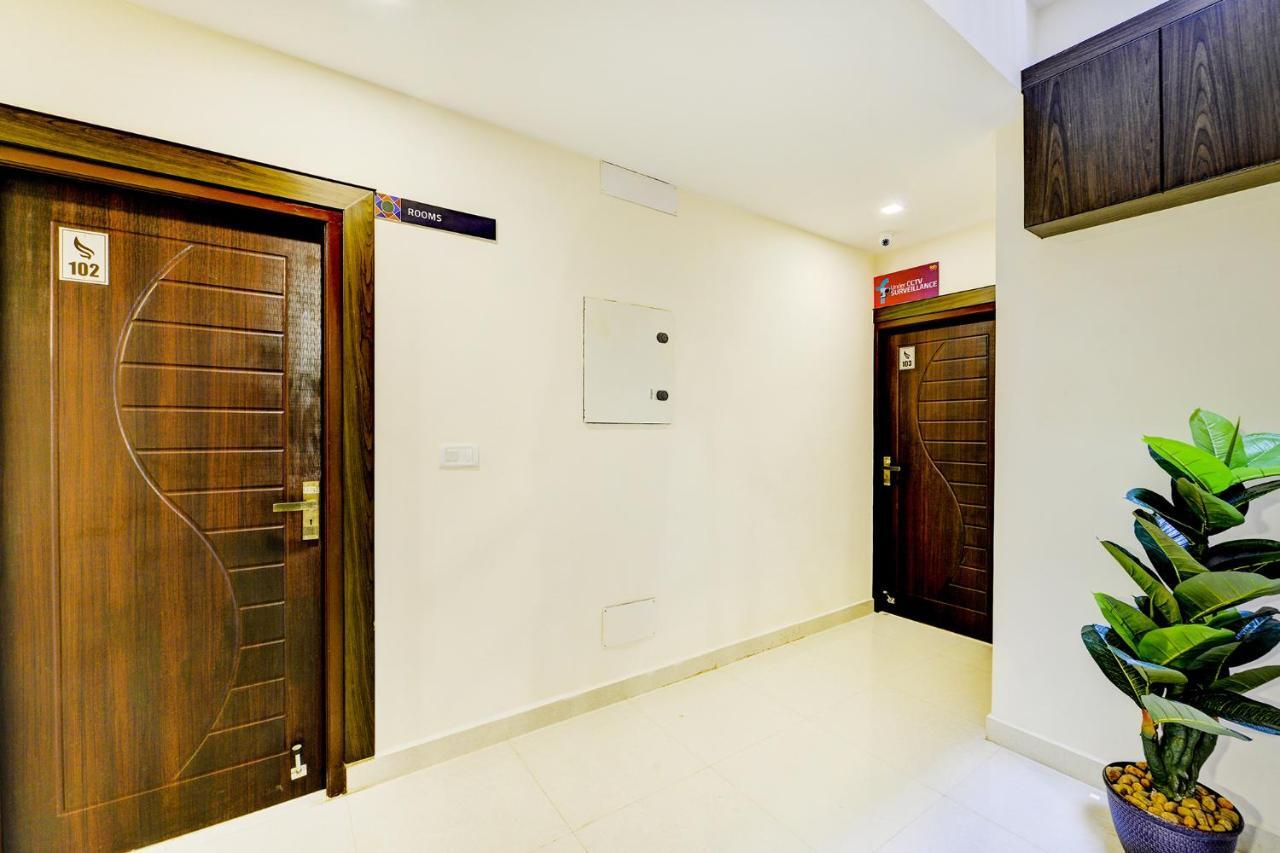 Fabhotel Sky Bay - Nr Vadapalani Murugan Temple, Vadapalani Chennai Exteriör bild