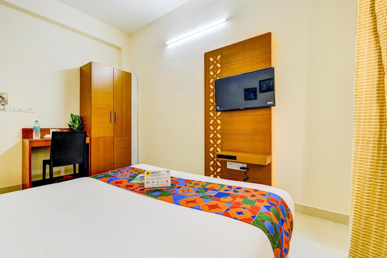 Fabhotel Sky Bay - Nr Vadapalani Murugan Temple, Vadapalani Chennai Exteriör bild